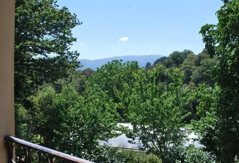 ホテル Agriturismo Roseto