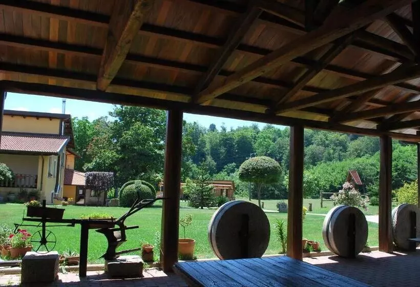 ホテル Agriturismo Roseto
