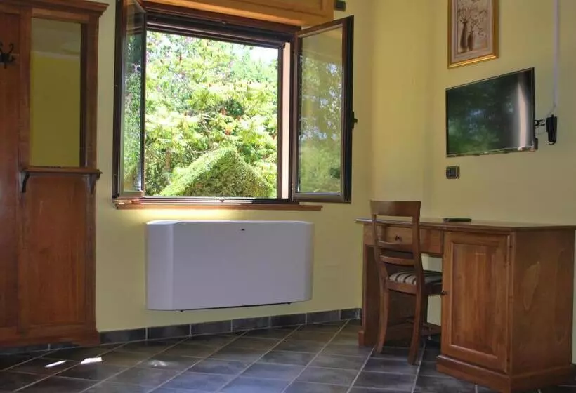 ホテル Agriturismo Roseto
