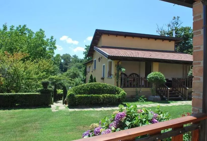 ホテル Agriturismo Roseto