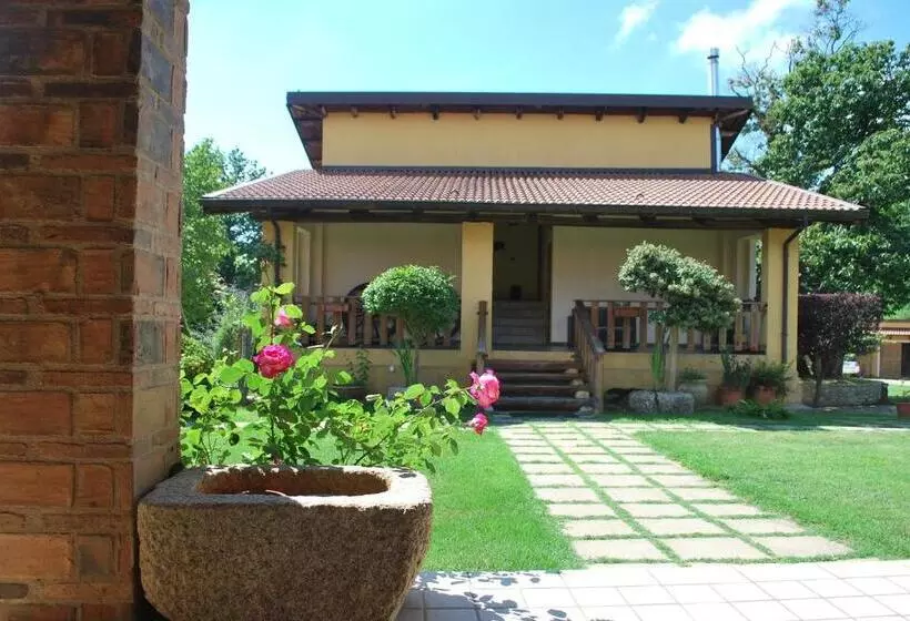 ホテル Agriturismo Roseto
