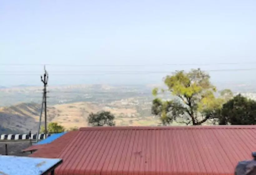 Hotelli Kaas Woods Resort, Satara