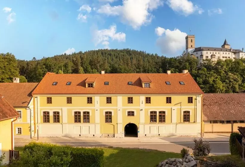 Hotelli Pivovar Rožmberk