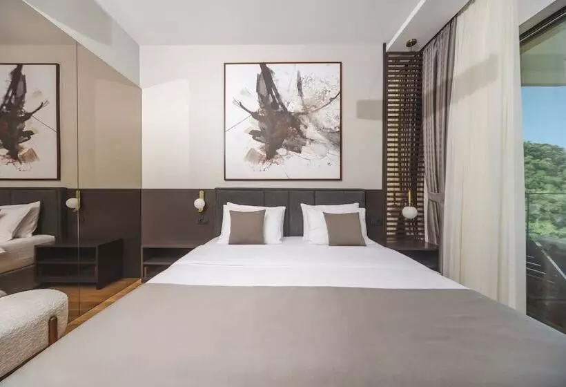 هتل Regent Resort Budva