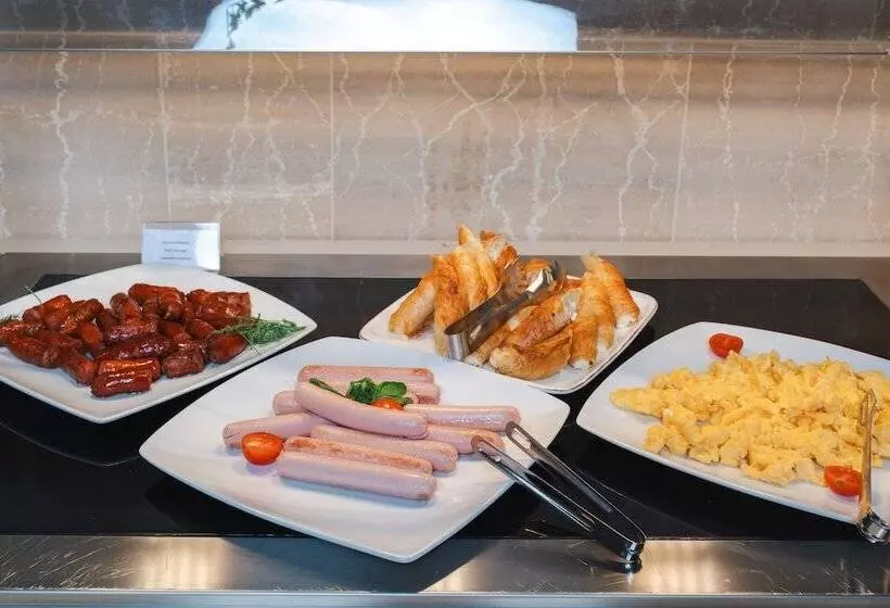 هتل Regent Resort Budva