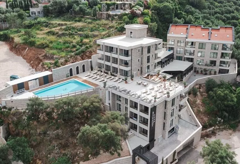هتل Regent Resort Budva