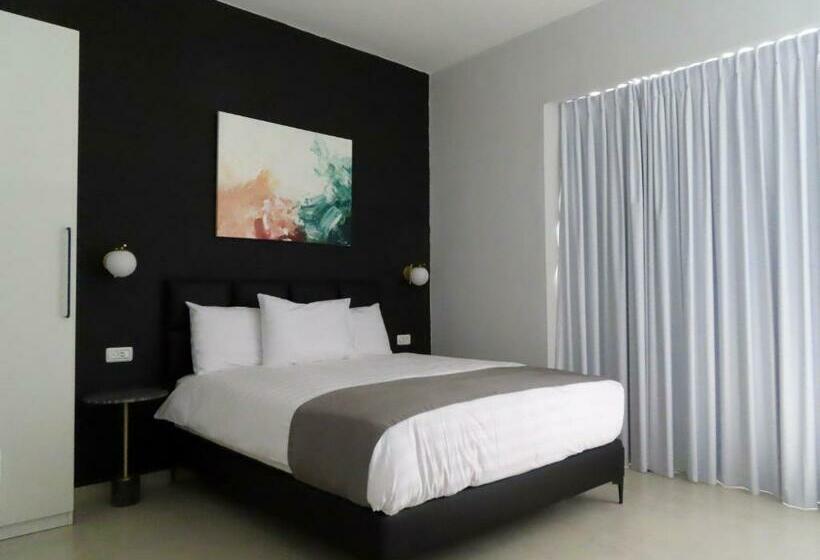 Retkeilymaja White Moon Inn