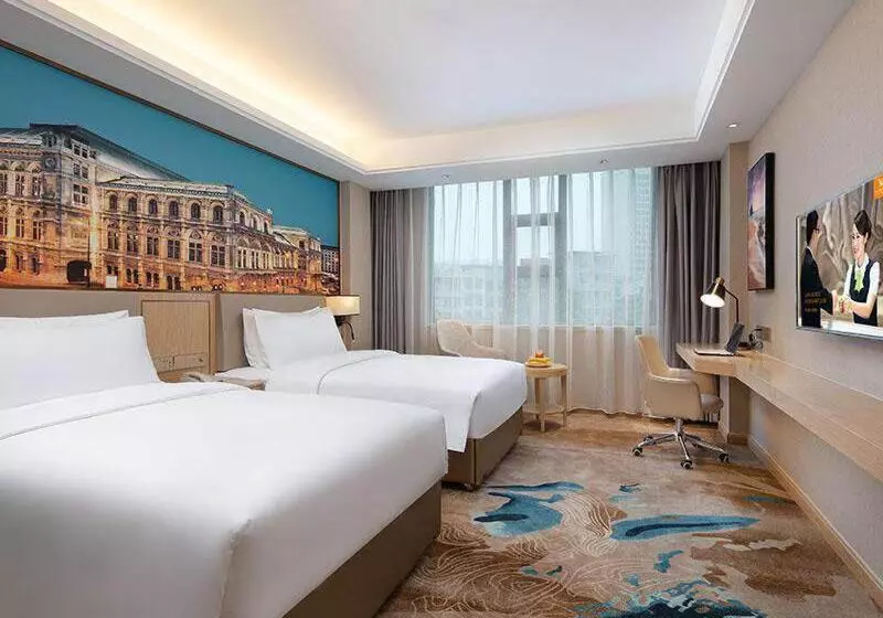 Vienna Hotel Hunan Shaoyang Longhui Bus Station