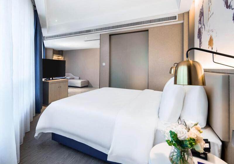 Kyriad Marvelous Hotel Guizhou Dujun Center Wanda Plaza