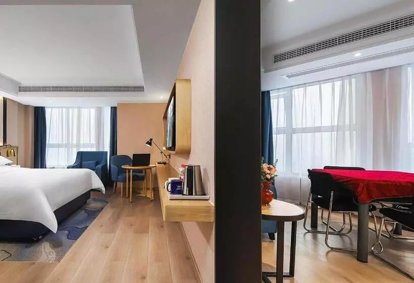 Kyriad Marvelous Hotel Henan Xinyang Pingqiao Plaza