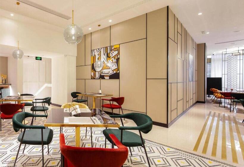 Metropolo Hotel Zhenjia Wanda Plaza Railway Station