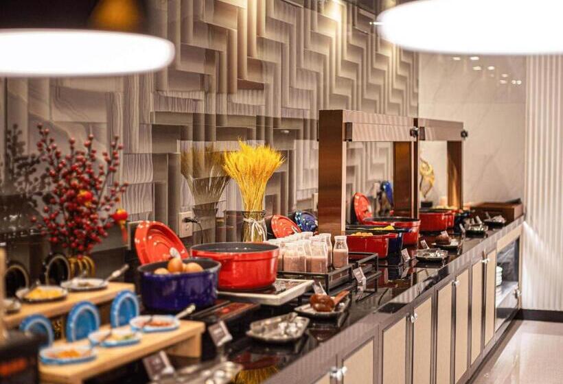 Metropolo Hotel Zhenjia Wanda Plaza Railway Station