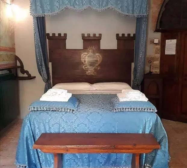 Aamiaismajoitus (B&B) Agriturismo Castello Di Belforte