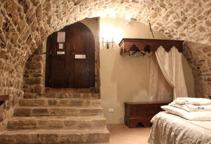 Nocleg ze śniadaniem Agriturismo Castello Di Belforte