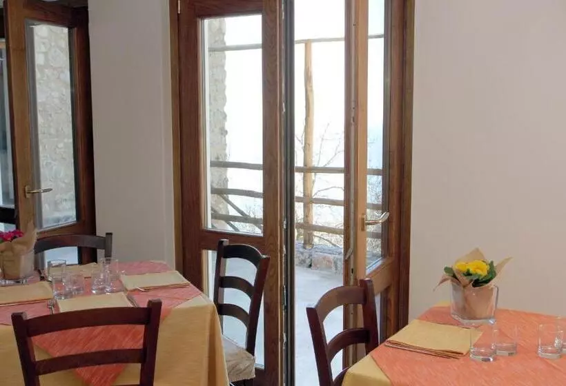 ベッドアンドブレックファースト Agriturismo Orrido Di Pino