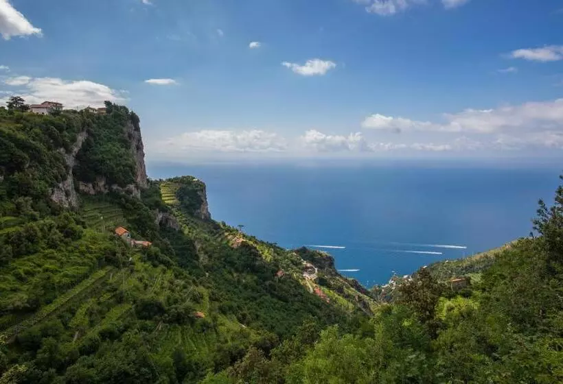 ベッドアンドブレックファースト Agriturismo Orrido Di Pino