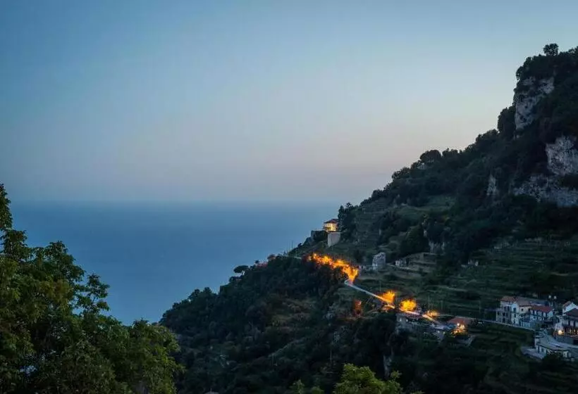 ベッドアンドブレックファースト Agriturismo Orrido Di Pino