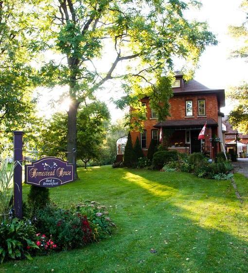 Homestead House B&b