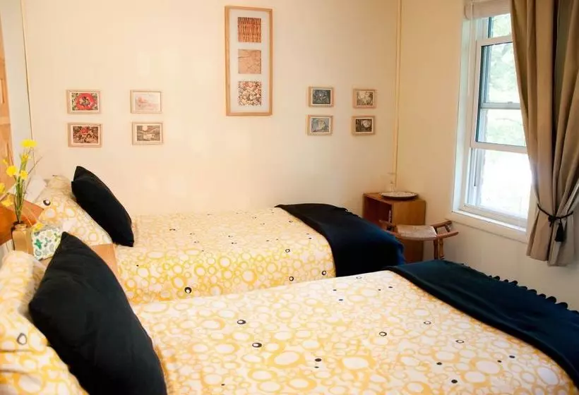 Homestead House B&b