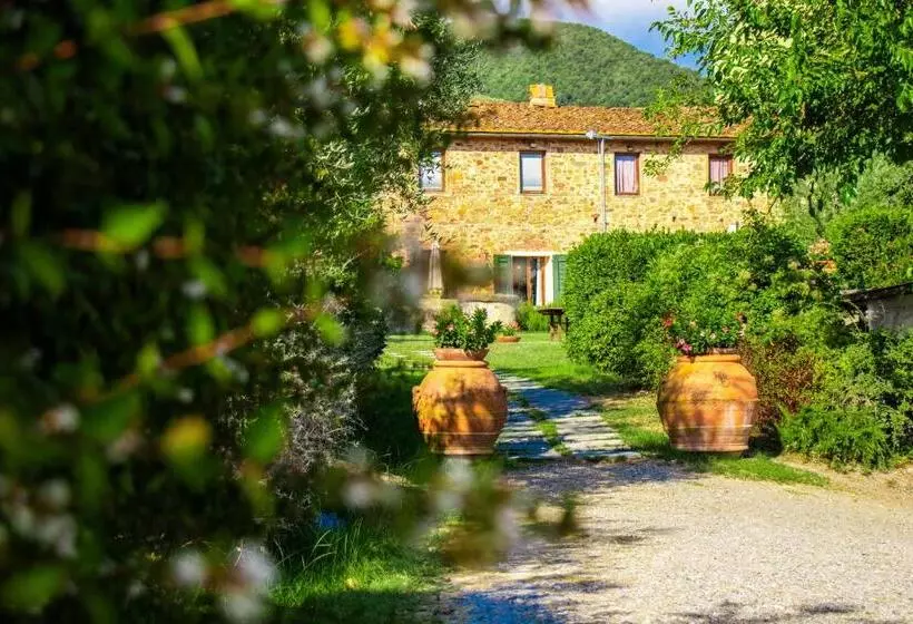 簡易ホテル La Foresteria Golf Montecatini Terme