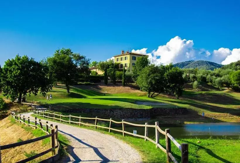 簡易ホテル La Foresteria Golf Montecatini Terme