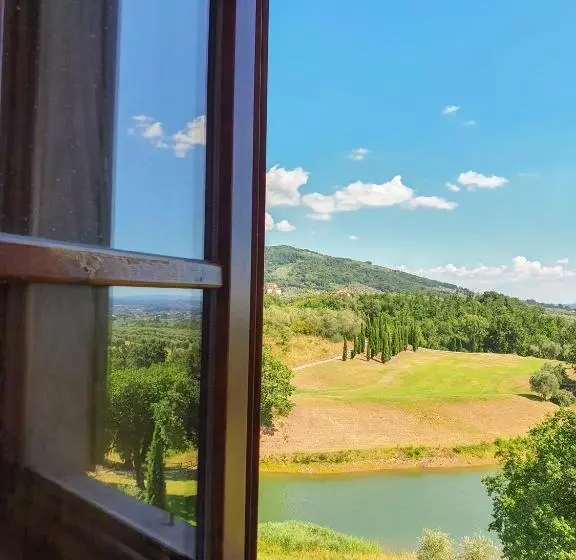 簡易ホテル La Foresteria Golf Montecatini Terme