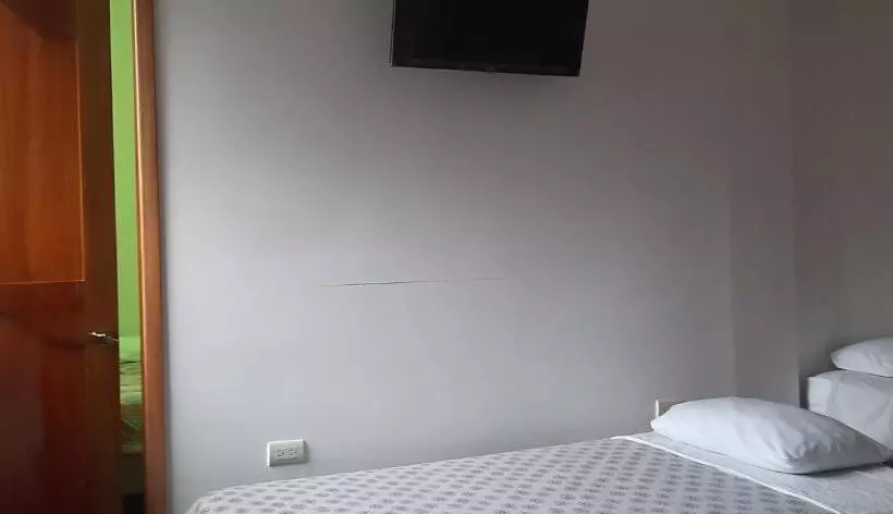 Hostal Miconia