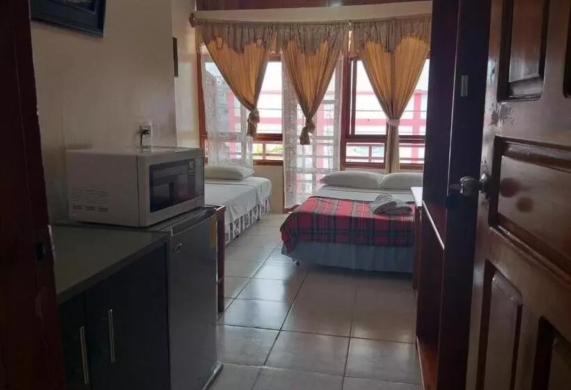 Hostal Miconia