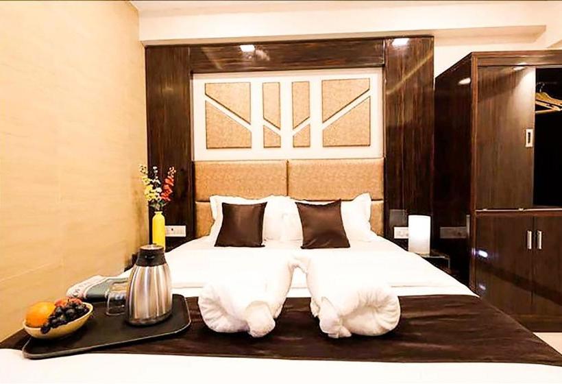 Hotel Fabexpress Annex Executive