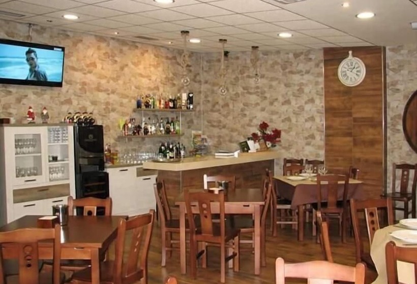 Отель Doña Maria