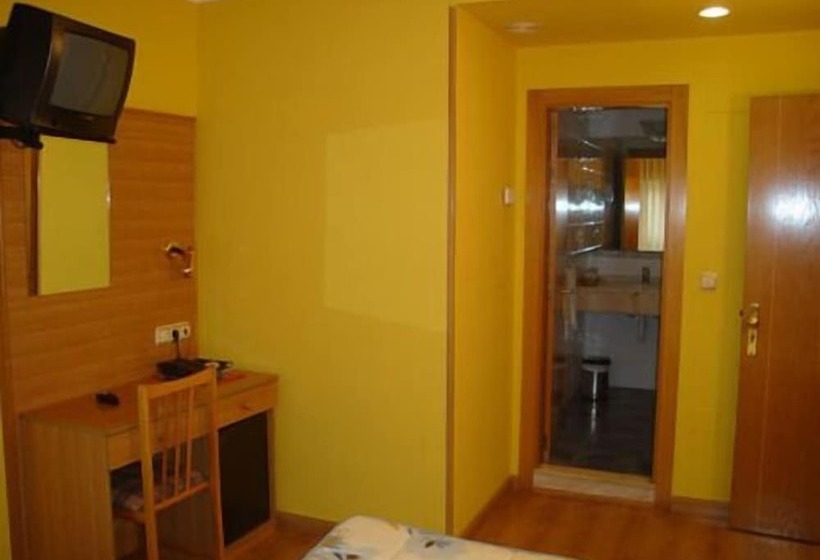 Отель Doña Maria