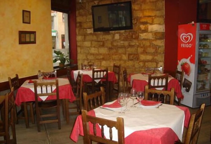 Отель Doña Maria