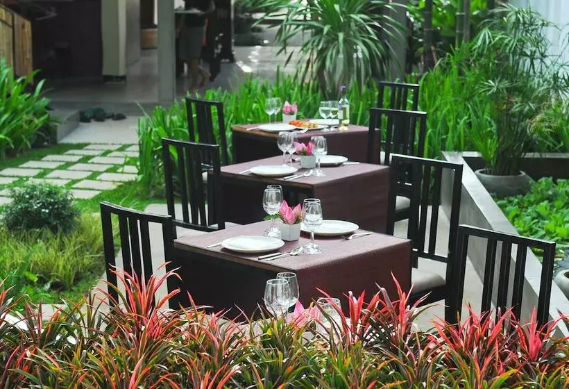 هتل Green Empire Resort