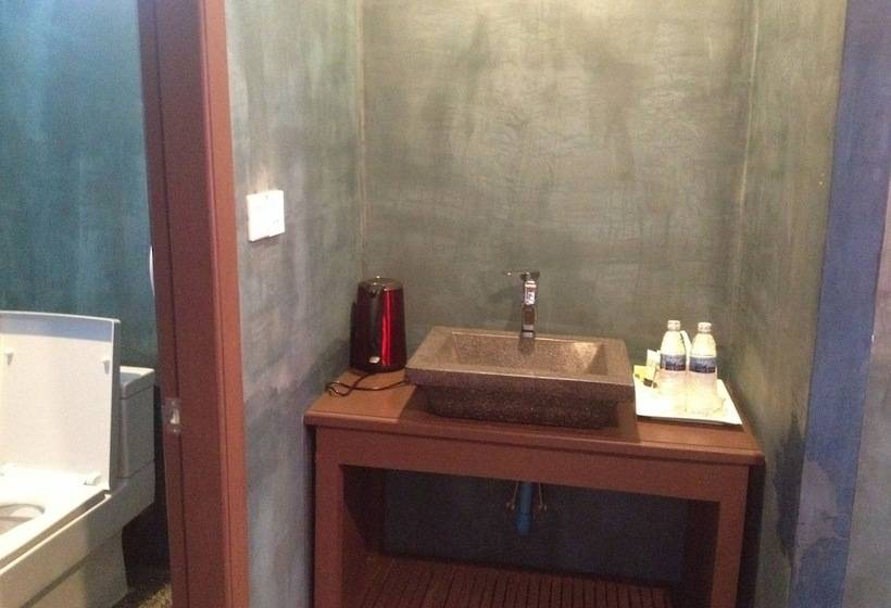 هتل Green Empire Resort