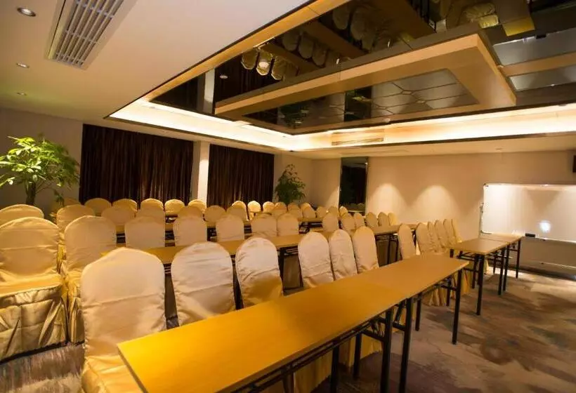 ホテル Guilin Days Inn