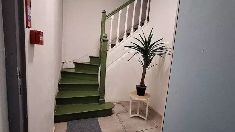 ホテル Hôtel Le Saint Quentin