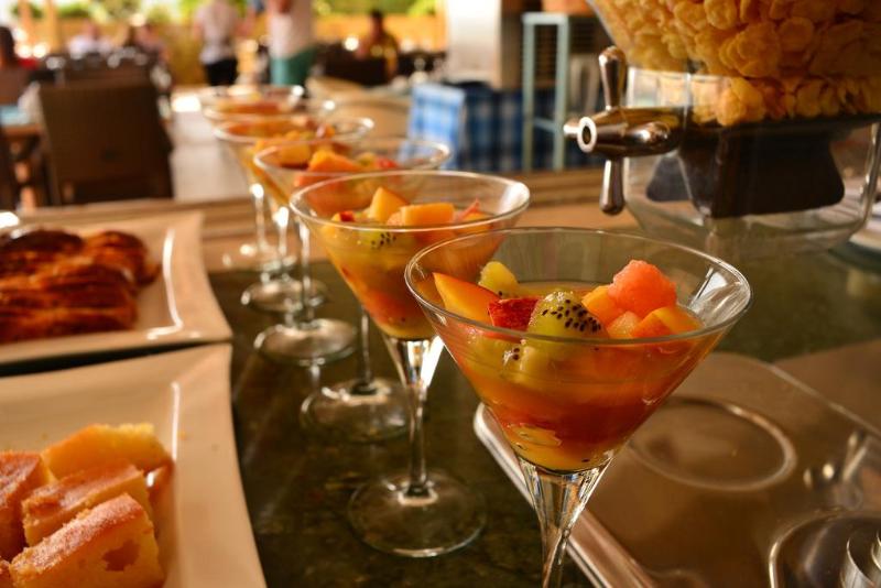 Отель Iakinthos Tsilivi Beach