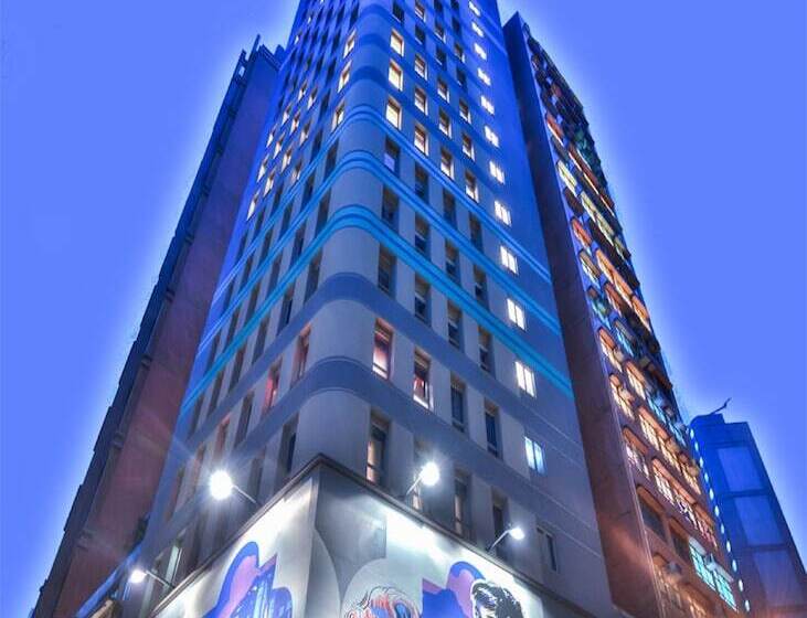 هتل Madera Hollywood