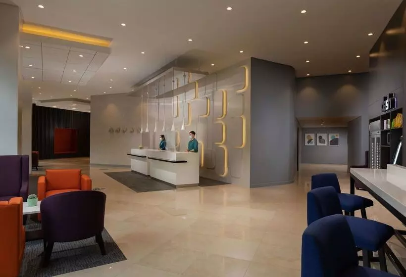 ホテル Park Inn By Radisson Clark