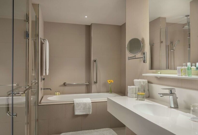 فندق Park Inn By Radisson Clark