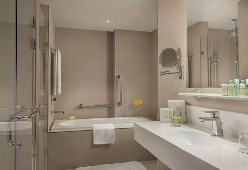 ホテル Park Inn By Radisson Clark