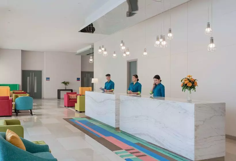 ホテル Park Inn By Radisson Clark