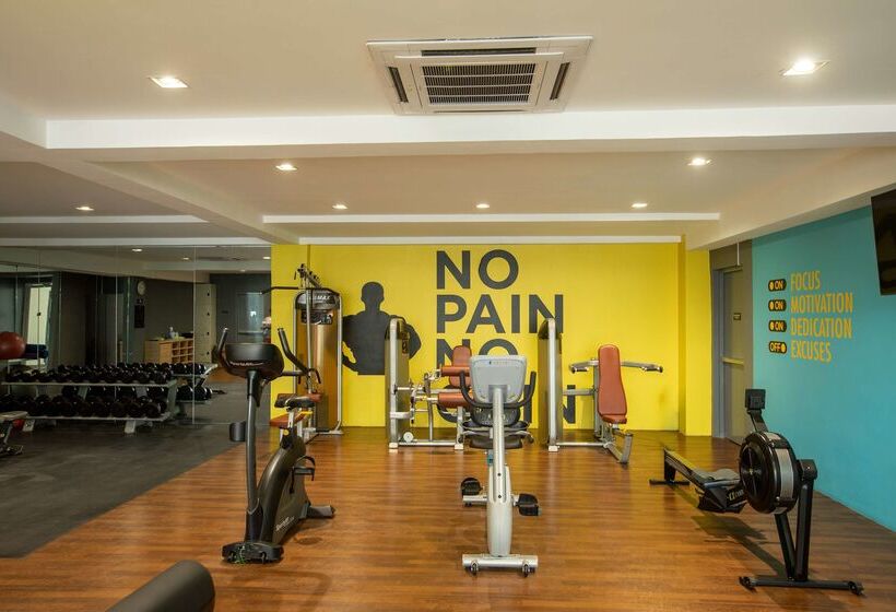 فندق Park Inn By Radisson Clark