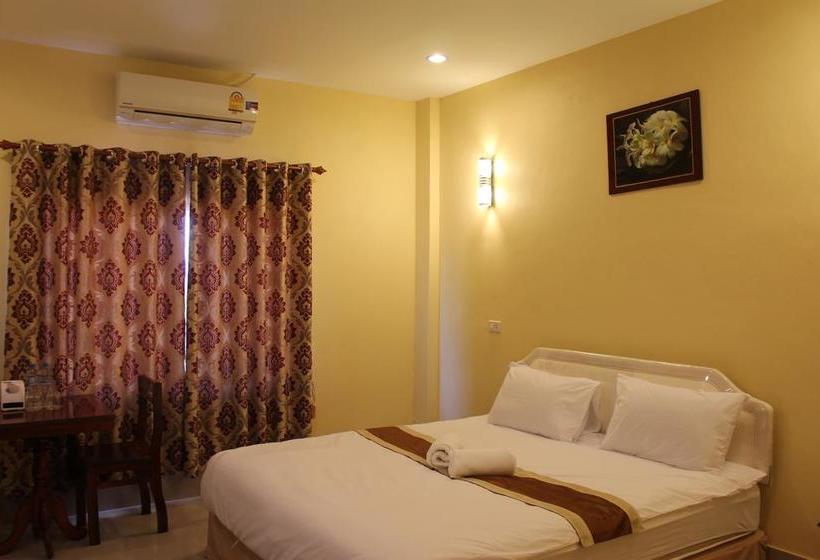 בית מלון כפרי Phommala