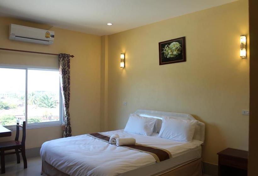 בית מלון כפרי Phommala