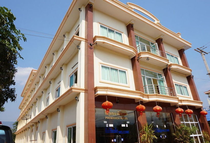 בית מלון כפרי Phommala