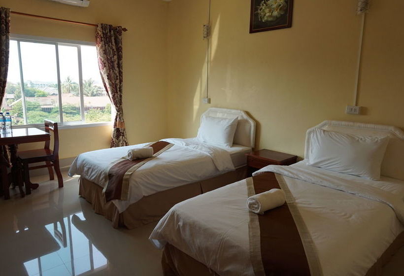 בית מלון כפרי Phommala