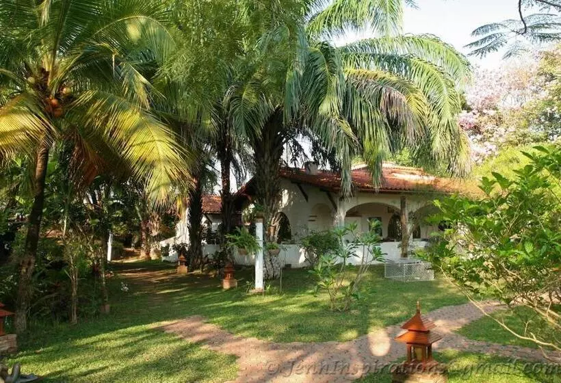 هتل Secret Garden Chiang Mai