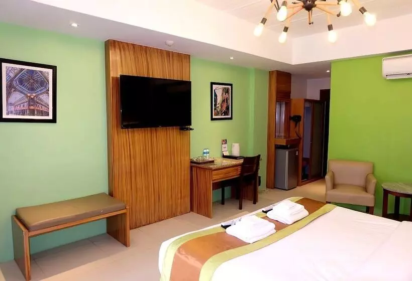 London Beach Resort And
