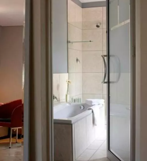 ペンション Craighall Garden Studios & Lofts